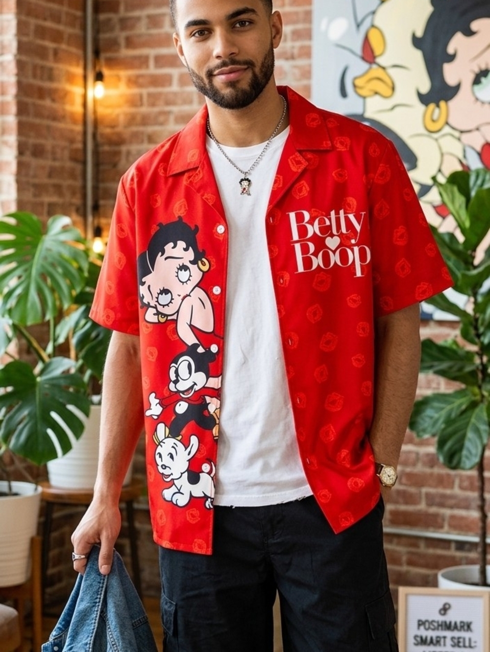 Vintage NWT Betty Boop All Over Print Short Sleeve Button Down Shirt Red
